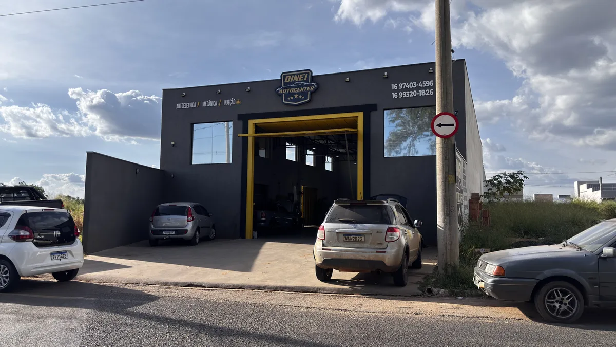 Reparo de suspensão automotiva na Dinei Auto Center em Franca